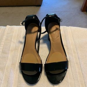Abound patent leather sandals